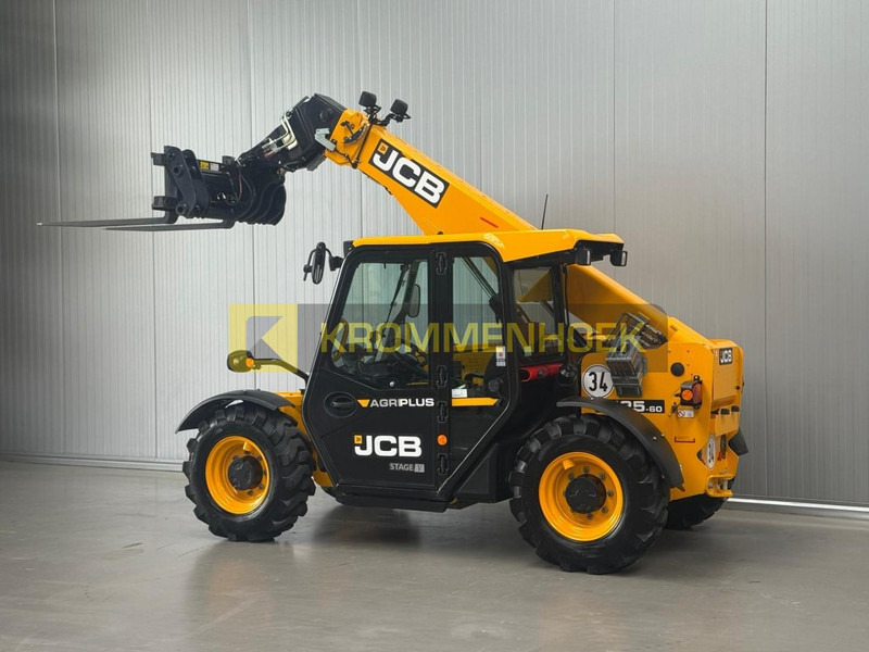 JCB 525-60 Agri plus - Телескопски ракувач: слика 3 JCB 525-60 Agri plus - Телескопски ракувач: слика 3