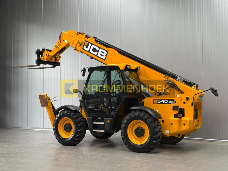JCB 540V-180 - Телескопски ракувач: слика 3 JCB 540V-180 - Телескопски ракувач: слика 3