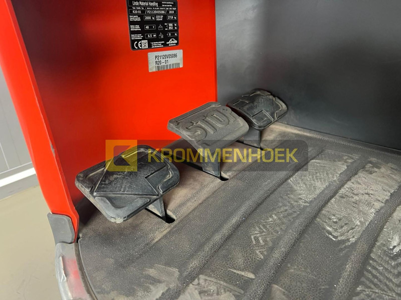 Вилушкар со подигнување Linde R 20: слика 12 Вилушкар со подигнување Linde R 20: слика 12