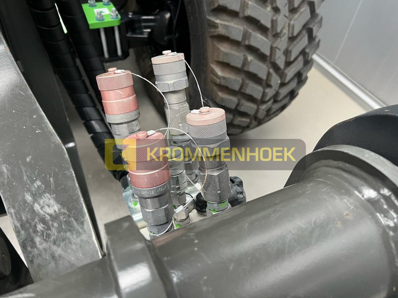 Лизинг на Sennebogen 340 G Demo Sennebogen 340 G Demo: слика 12 Лизинг на Sennebogen 340 G Demo Sennebogen 340 G Demo: слика 12