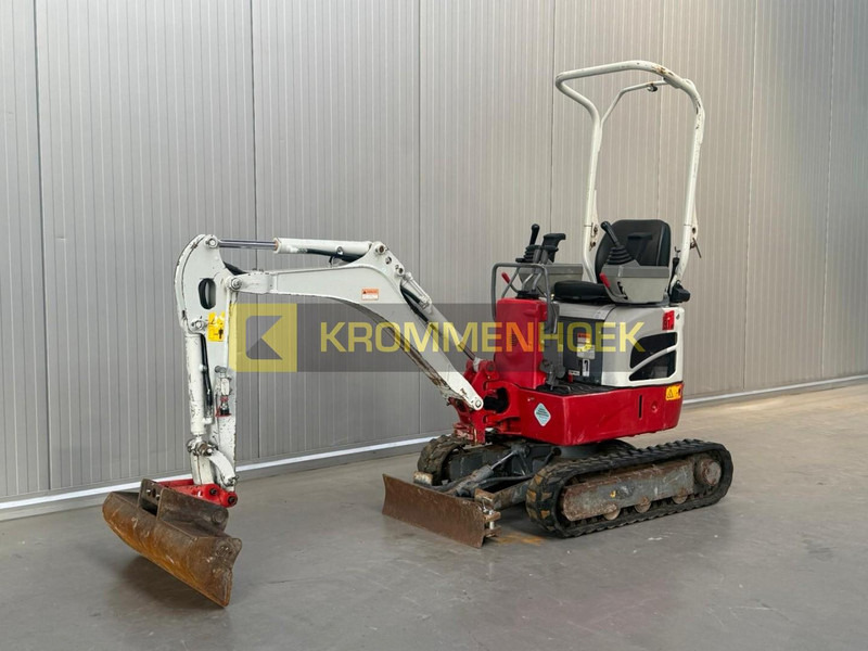Takeuchi TB 210 R - Мини багер: слика 2 Takeuchi TB 210 R - Мини багер: слика 2
