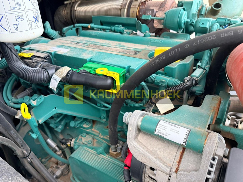 Лизинг на Volvo SD 135 B Volvo SD 135 B: слика 19 Лизинг на Volvo SD 135 B Volvo SD 135 B: слика 19