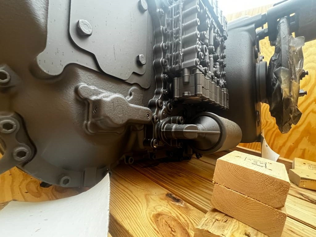 Нов Хидраулика за Земјоделска машина CNH Powershift - CNH / ZF - 4WG190 ZF: слика 11