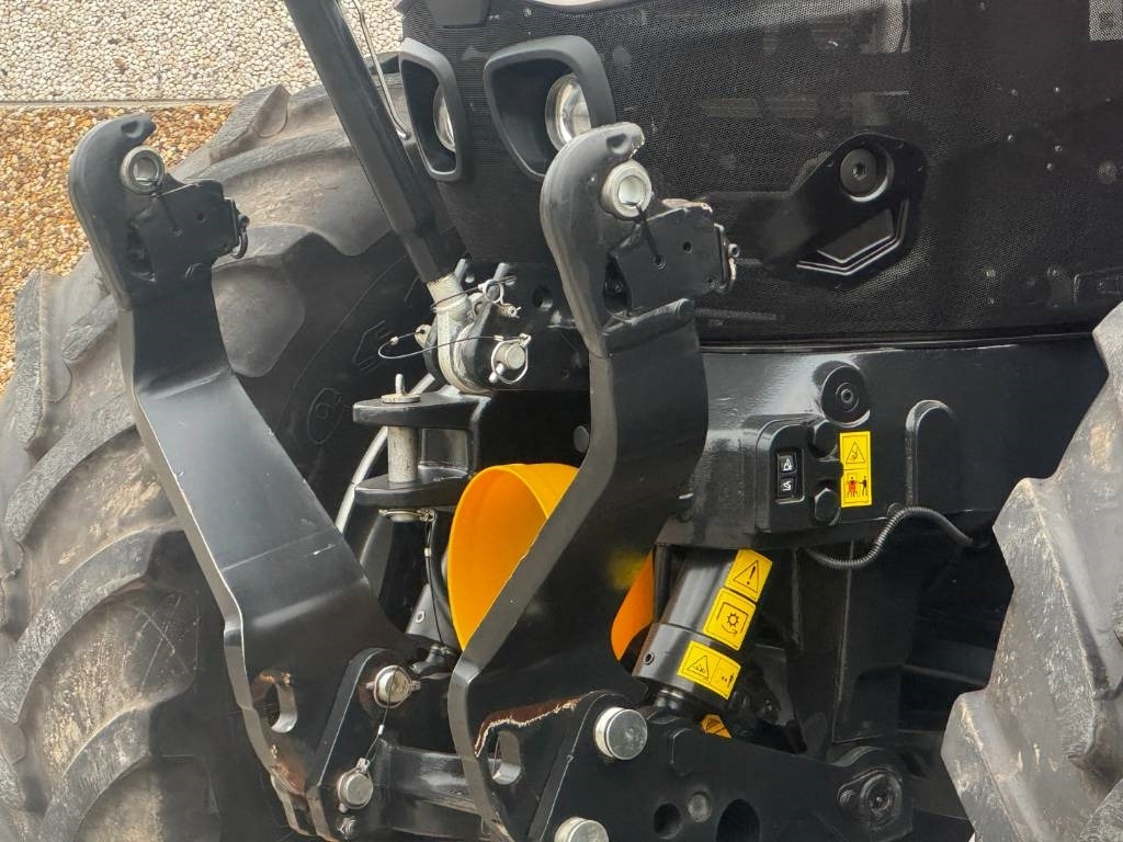 Case IH 150CVX, AFS, frontlinkage + PTO, GPS, 2023!! - Трактор: слика 4 Case IH 150CVX, AFS, frontlinkage + PTO, GPS, 2023!! - Трактор: слика 4