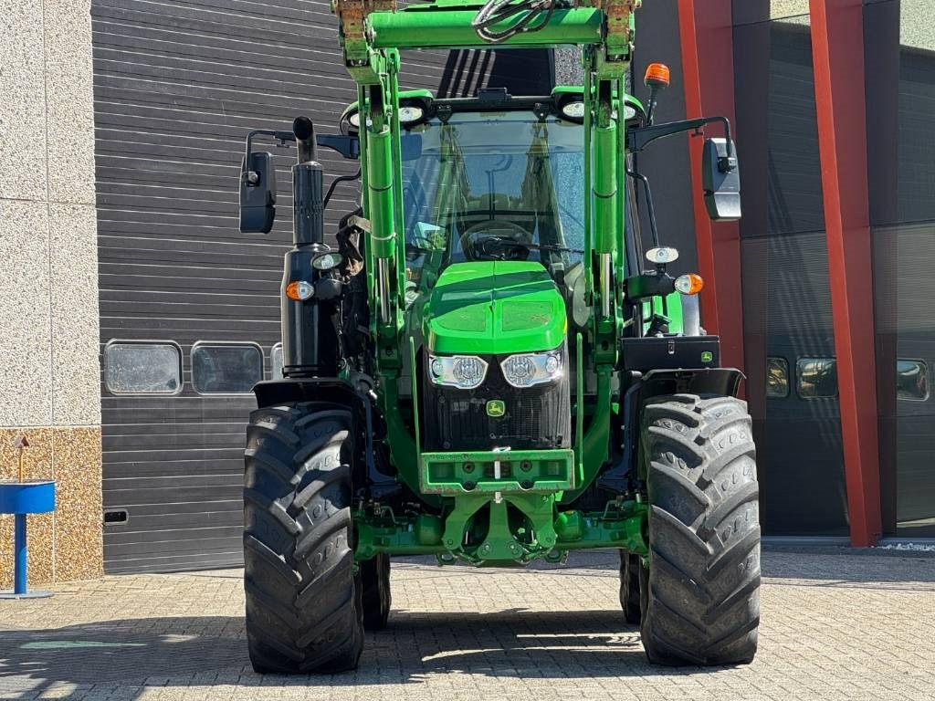 John Deere 6110M, 2021, Auto Power, 623R frontloader!! - Трактор: слика 3 John Deere 6110M, 2021, Auto Power, 623R frontloader!! - Трактор: слика 3