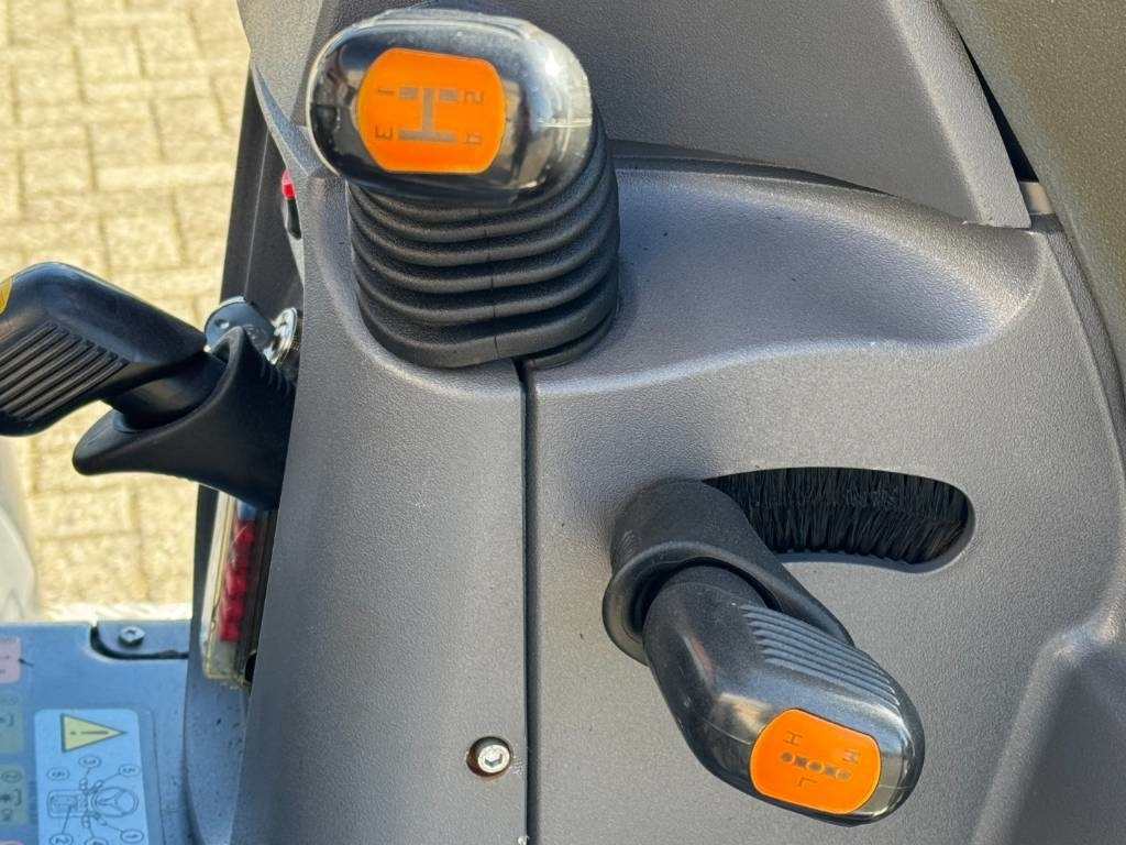 Трактор Lamborghini EGO 55, 287 hours!: слика 18 Трактор Lamborghini EGO 55, 287 hours!: слика 18