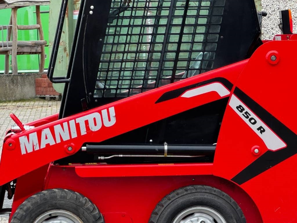 Manitou 850R, 2021, 365 hours! - Мини багер: слика 3 Manitou 850R, 2021, 365 hours! - Мини багер: слика 3