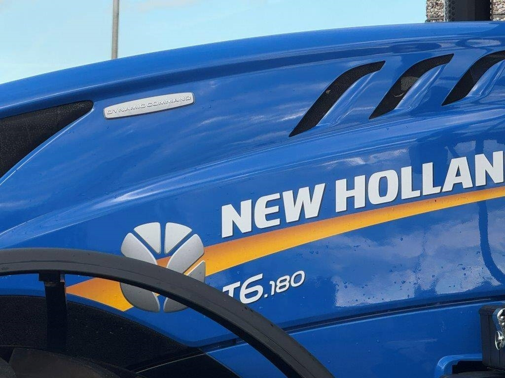 New Holland T 6.180-Dynamic Command, frontlinkage, Stage V! - Трактор: слика 3 New Holland T 6.180-Dynamic Command, frontlinkage, Stage V! - Трактор: слика 3