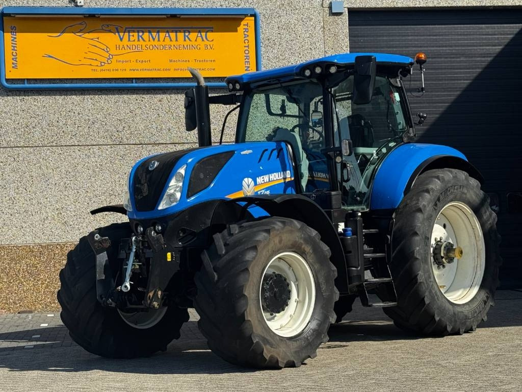 New Holland T7.245 Auto Command, GPS complete, frontlinkage  - Трактор: слика 1 New Holland T7.245 Auto Command, GPS complete, frontlinkage  - Трактор: слика 1