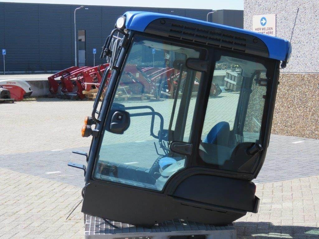 New Holland TK - Кабина за Земјоделска машина: слика 3 New Holland TK - Кабина за Земјоделска машина: слика 3
