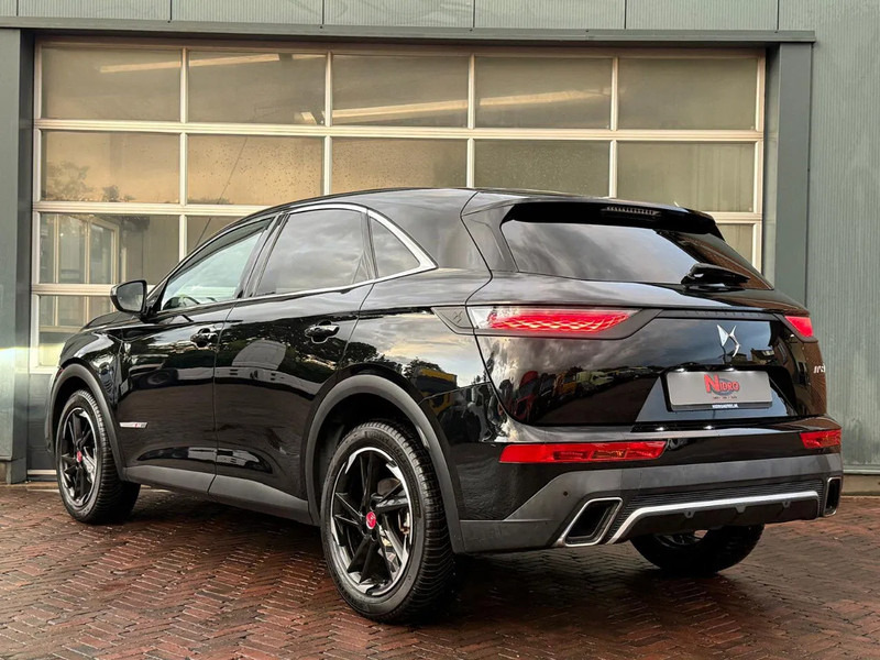 DS Ds 7 Crossback DS Performance Line NL Auto 360 Cam Xenon Led Groot Navi Leder/ Alcantara Cruise Lmv Veel Opties! - SUV: слика 4 DS Ds 7 Crossback DS Performance Line NL Auto 360 Cam Xenon Led Groot Navi Leder/ Alcantara Cruise Lmv Veel Opties! - SUV: слика 4