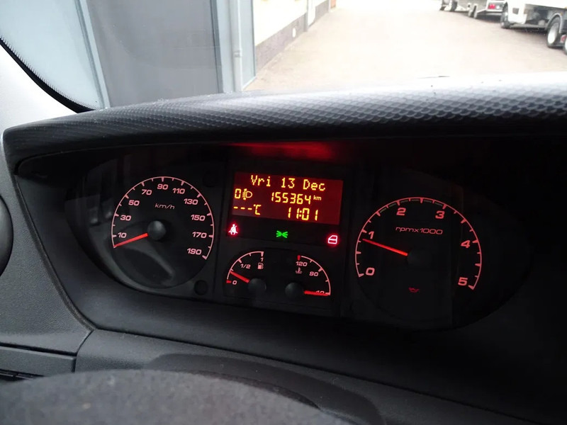 Iveco Daily 35.210 PK BE TREKKER 10.4t AIRCO CC - Камион влекач: слика 4 Iveco Daily 35.210 PK BE TREKKER 10.4t AIRCO CC - Камион влекач: слика 4