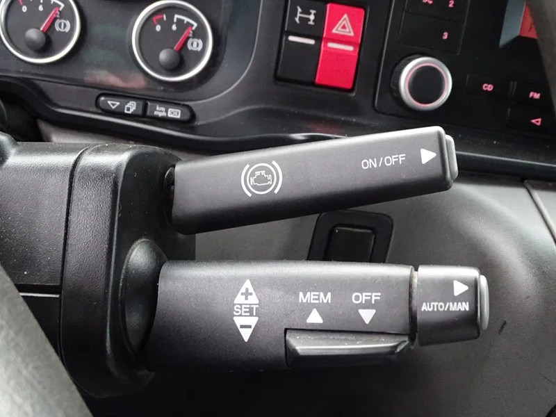 Камион сандучар MAN TGM 15.250 E6 DC FUELSTATION ATLAS COPCO WaterTank: слика 15 Камион сандучар MAN TGM 15.250 E6 DC FUELSTATION ATLAS COPCO WaterTank: слика 15