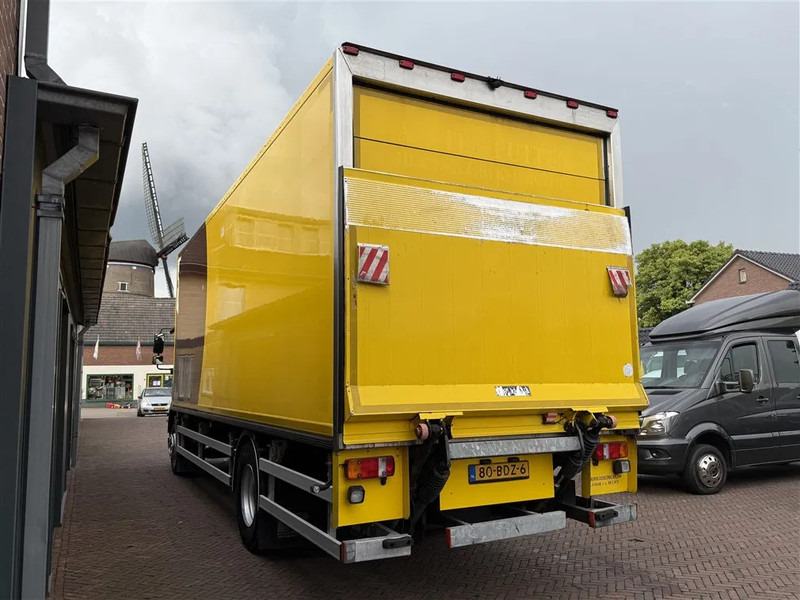 MAN TGM 18.250 Euro 6 Carr Sup 750 Cam Lbw 2 Ton Loadcap 10 Ton Cam - Изотермален камион: слика 4 MAN TGM 18.250 Euro 6 Carr Sup 750 Cam Lbw 2 Ton Loadcap 10 Ton Cam - Изотермален камион: слика 4