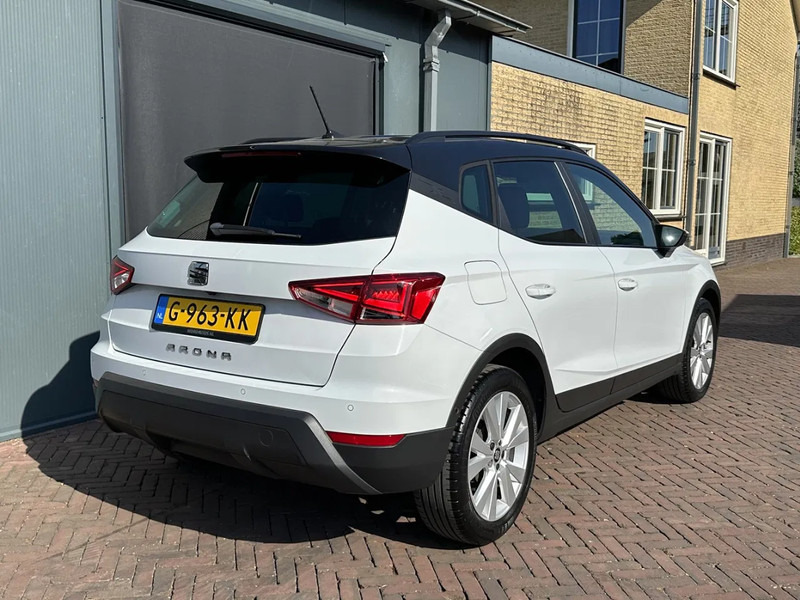 SEAT Arona 1.0 TSI Style Business Intense Carplay Dealeronderhouden Cruise Clima Navi Camera - Хечбек: слика 3 SEAT Arona 1.0 TSI Style Business Intense Carplay Dealeronderhouden Cruise Clima Navi Camera - Хечбек: слика 3