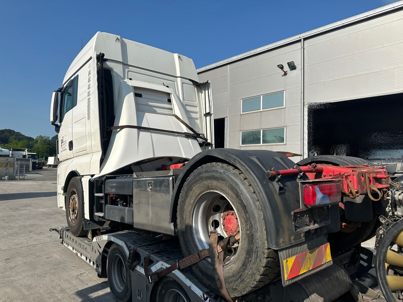 MAN TGX 18.500 4X4 Hydrodrive OKVARA MOTORJA - Камион влекач: слика 3 MAN TGX 18.500 4X4 Hydrodrive OKVARA MOTORJA - Камион влекач: слика 3