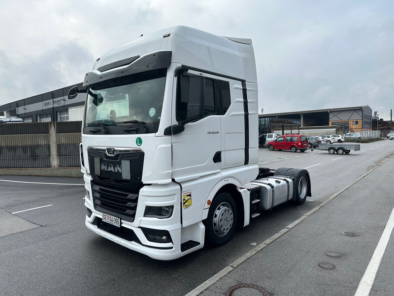 MAN TGX 18.510 4X2 LL SA Intarder Klima ACC - Камион влекач: слика 2 MAN TGX 18.510 4X2 LL SA Intarder Klima ACC - Камион влекач: слика 2