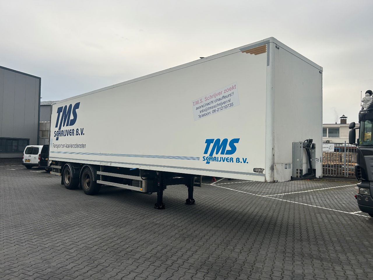 Diversen HTF citytrailer - Полуприколка сандучар: слика 1 Diversen HTF citytrailer - Полуприколка сандучар: слика 1