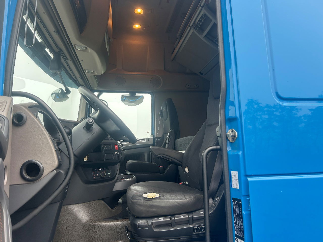 DAF XF 480 XF480 Super Complete Truck - Камион влекач: слика 5 DAF XF 480 XF480 Super Complete Truck - Камион влекач: слика 5