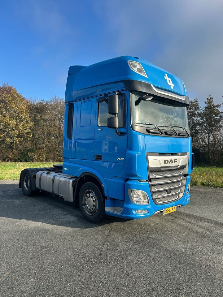 DAF XF 480 XF480 Super Space Very complete trucks More pc available - Камион влекач: слика 2 DAF XF 480 XF480 Super Space Very complete trucks More pc available - Камион влекач: слика 2