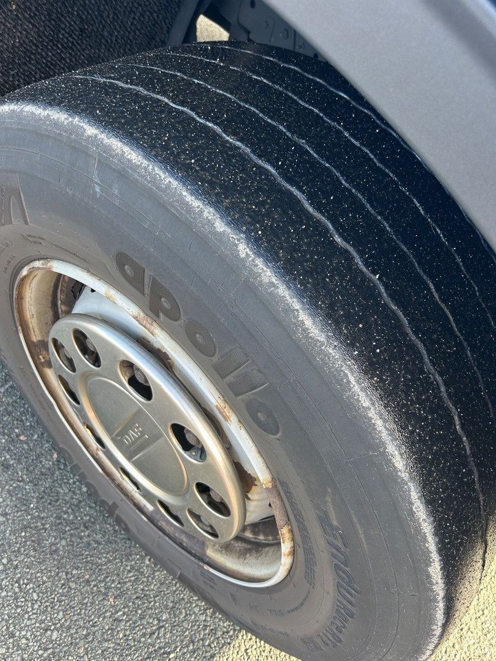 DAF XF 480 XF480 Super Space Very complete trucks More pc available - Камион влекач: слика 3 DAF XF 480 XF480 Super Space Very complete trucks More pc available - Камион влекач: слика 3