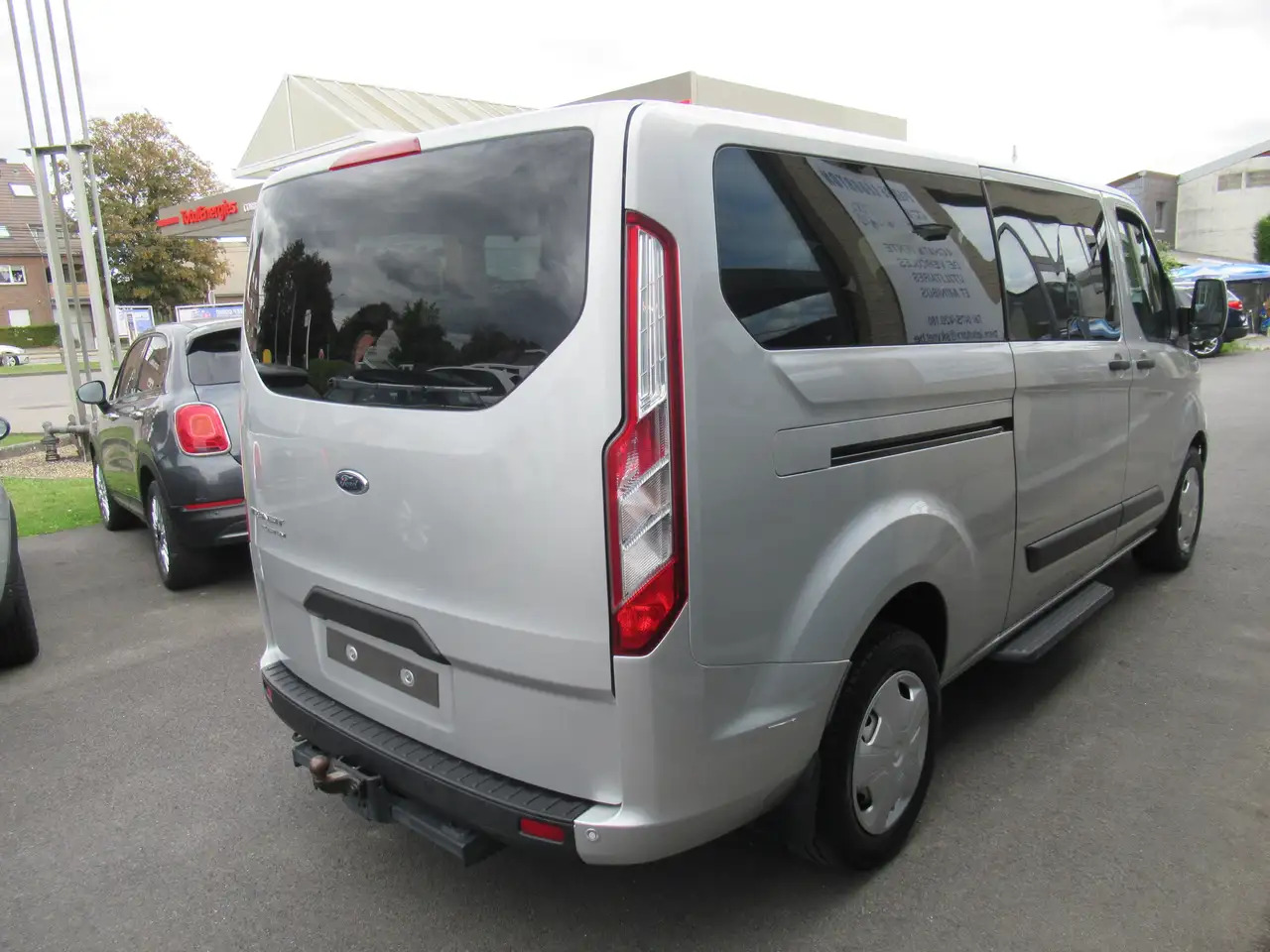 Ford Transit Custom 2.0 TDCi L2H1 Ambiente 23900€+TVA/BTW - Патничко комбе: слика 2 Ford Transit Custom 2.0 TDCi L2H1 Ambiente 23900€+TVA/BTW - Патничко комбе: слика 2