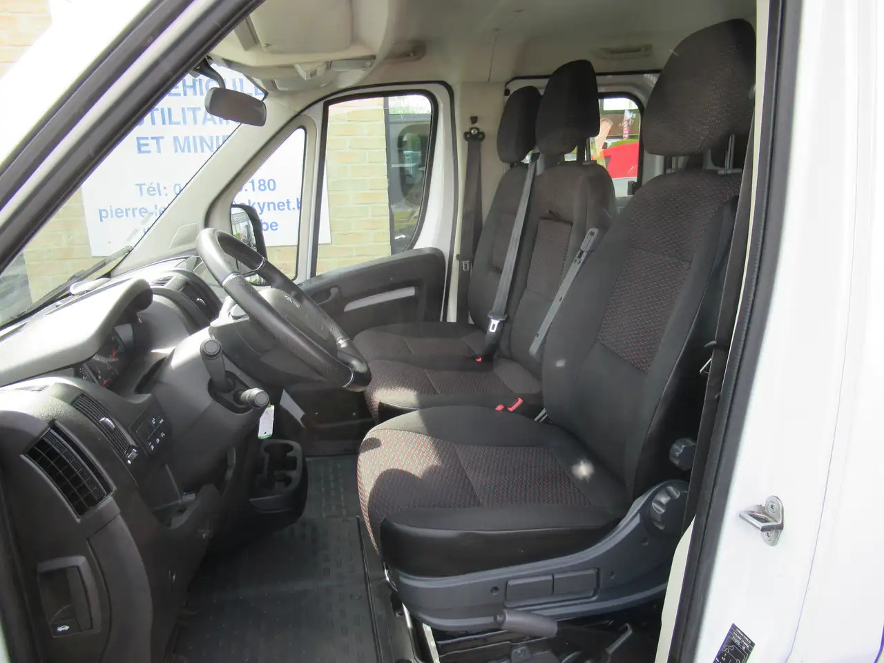 Peugeot Boxer DBLE CAB PICK_UP 165CV 19800€+TVA/BTW - Комбе со отворен сандак, Комби со двојна кабина: слика 5 Peugeot Boxer DBLE CAB PICK_UP 165CV 19800€+TVA/BTW - Комбе со отворен сандак, Комби со двојна кабина: слика 5