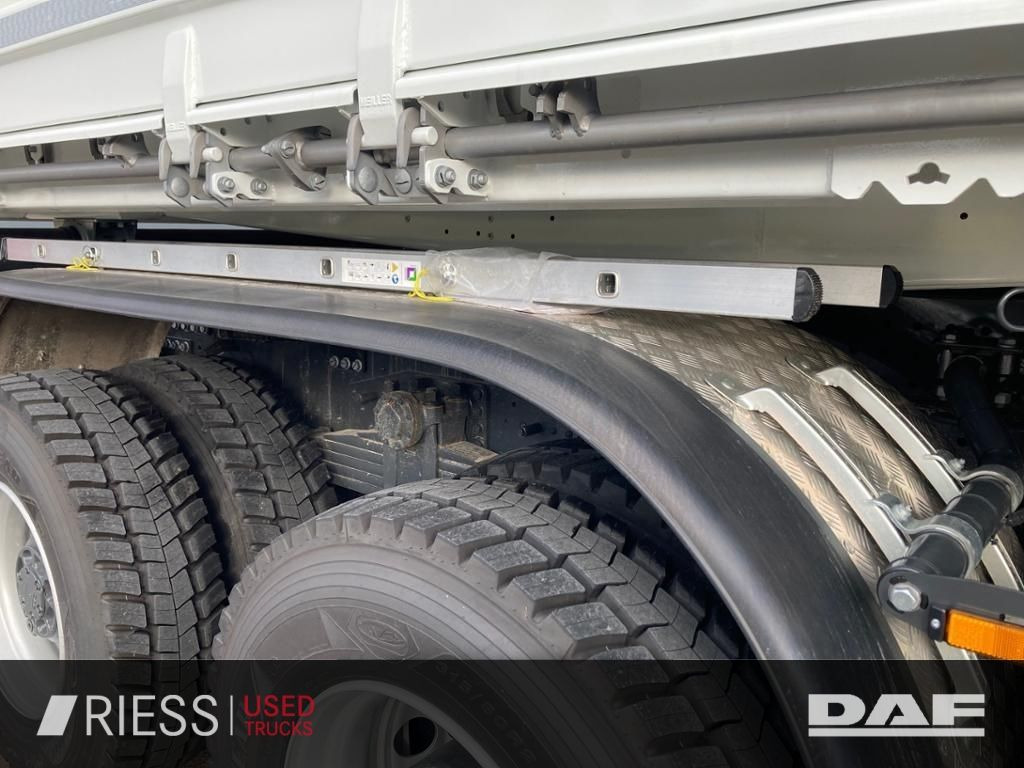 DAF XFc 480 FAT 6x4 Intarder Bordmatik Trigenius DAF XFc 480 FAT 6x4 Intarder Bordmatik Trigenius - Кипер: слика 4 DAF XFc 480 FAT 6x4 Intarder Bordmatik Trigenius DAF XFc 480 FAT 6x4 Intarder Bordmatik Trigenius - Кипер: слика 4