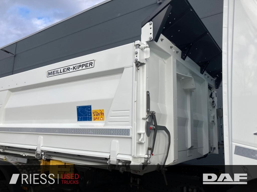 DAF XFc 480 FAT 6x4 Intarder Bordmatik Trigenius DAF XFc 480 FAT 6x4 Intarder Bordmatik Trigenius - Кипер: слика 3 DAF XFc 480 FAT 6x4 Intarder Bordmatik Trigenius DAF XFc 480 FAT 6x4 Intarder Bordmatik Trigenius - Кипер: слика 3