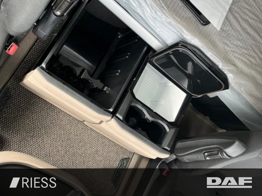 Камион влекач DAF XG+ 480 FT MY 2025  Vollgarantie Standklima: слика 9