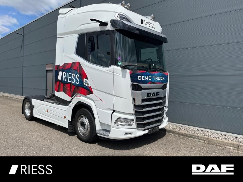 DAF XG+ 530 FT Alcoa Leder Intarder Standklima Hydra DAF XG+ 530 FT Alcoa Leder Intarder Standklima Hydra - Камион влекач: слика 1 DAF XG+ 530 FT Alcoa Leder Intarder Standklima Hydra DAF XG+ 530 FT Alcoa Leder Intarder Standklima Hydra - Камион влекач: слика 1
