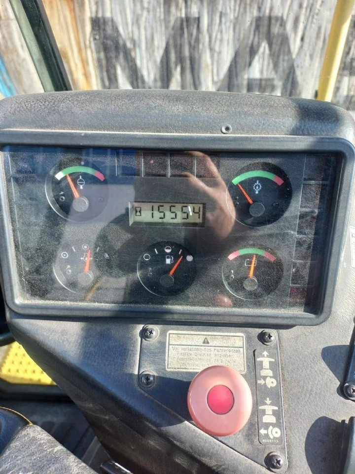 Hyster H22.00XM-12EC - Ракувач со контејнери: слика 5 Hyster H22.00XM-12EC - Ракувач со контејнери: слика 5