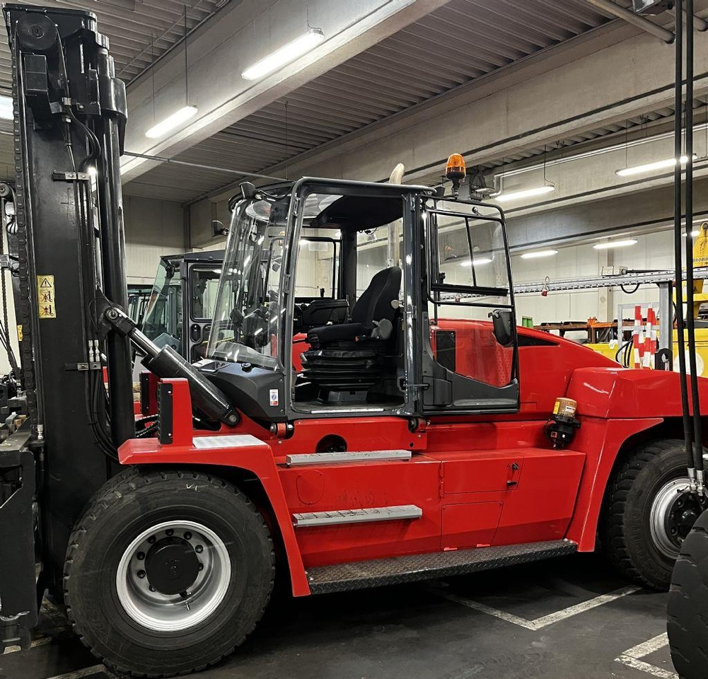 Kalmar DCG120-12  - Дизел вилушкар: слика 1 Kalmar DCG120-12  - Дизел вилушкар: слика 1