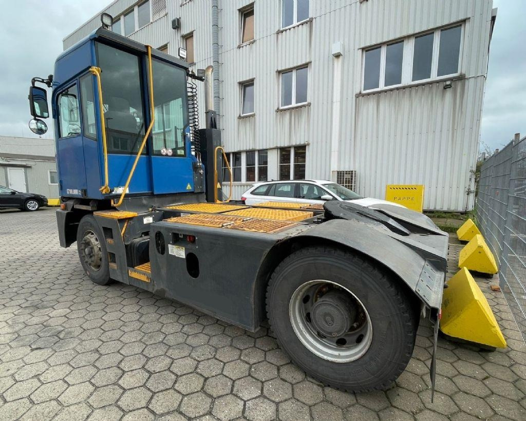 Kalmar T2 - Трактор на терминалот: слика 5 Kalmar T2 - Трактор на терминалот: слика 5