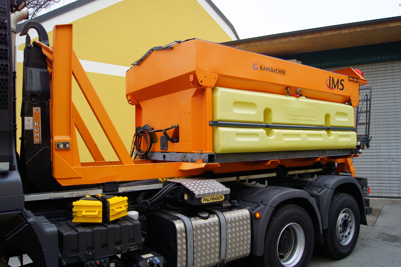 Камион со кука за подигање KÜPPER-WEISSER /GMEINER/BUCHER Feuchtsalzstreuer Salzstreuer Streuer auf Abrollgestell: слика 10