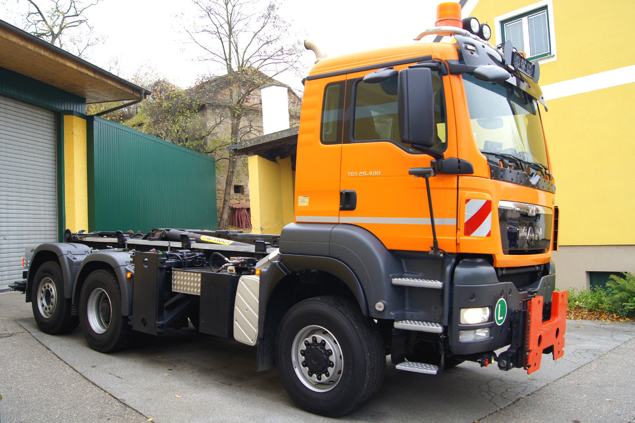Машина за чистење снег MAN TGS 28.400 BL 6x4-4/TÜV/PALIFT/Winterdienst/Salzstreuer/Streuer/Schneepflug: слика 8
