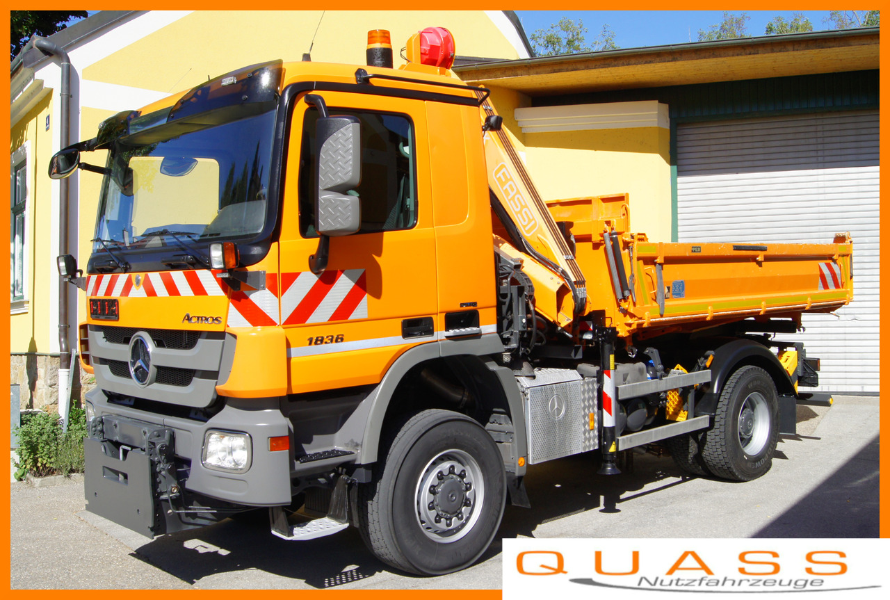 MERCEDES-BENZ ACTROS 1836 /4x4/TÜV/FASSI 110/MEILLER/Wechselsystem/Winterdienst - Камион со кран: слика 1 MERCEDES-BENZ ACTROS 1836 /4x4/TÜV/FASSI 110/MEILLER/Wechselsystem/Winterdienst - Камион со кран: слика 1