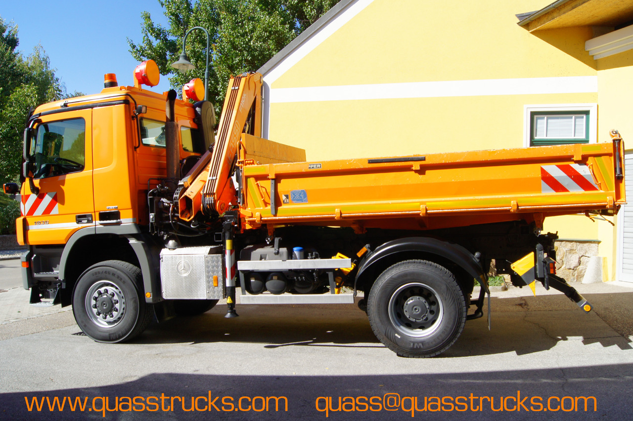 MERCEDES-BENZ ACTROS 1836 /4x4/TÜV/FASSI 110/MEILLER/Winterdienst/Wechselsystem - Машина за чистење снег: слика 2 MERCEDES-BENZ ACTROS 1836 /4x4/TÜV/FASSI 110/MEILLER/Winterdienst/Wechselsystem - Машина за чистење снег: слика 2