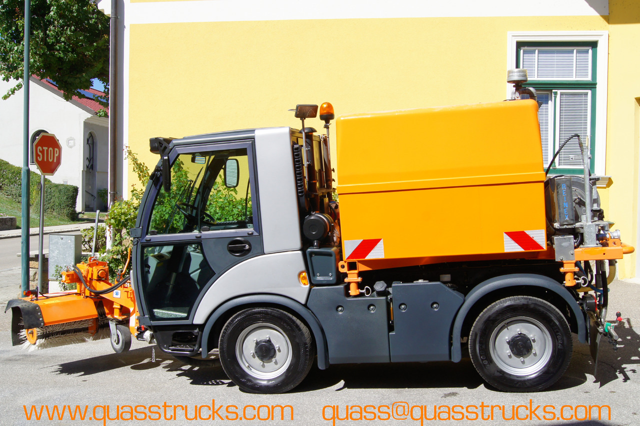 MULTICAR TREMO X56 Carrier CS/4x4/Euro 5/Besen/Wasserfass - Возило за метење: слика 2 MULTICAR TREMO X56 Carrier CS/4x4/Euro 5/Besen/Wasserfass - Возило за метење: слика 2