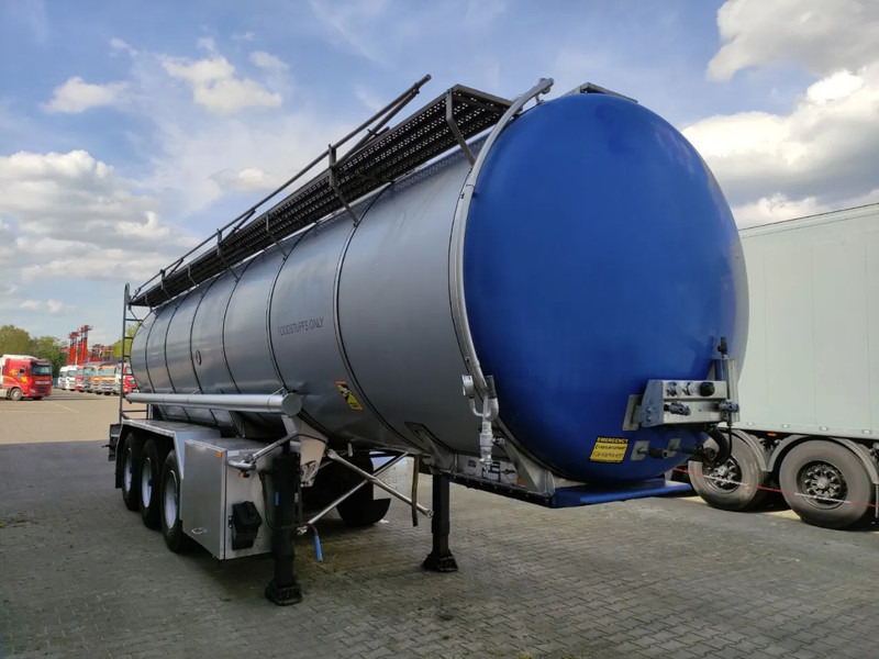 Burg 26165 liter Tankoplegger 1 kamer MET RVS Pomp - Полуприколка цистерна: слика 5 Burg 26165 liter Tankoplegger 1 kamer MET RVS Pomp - Полуприколка цистерна: слика 5