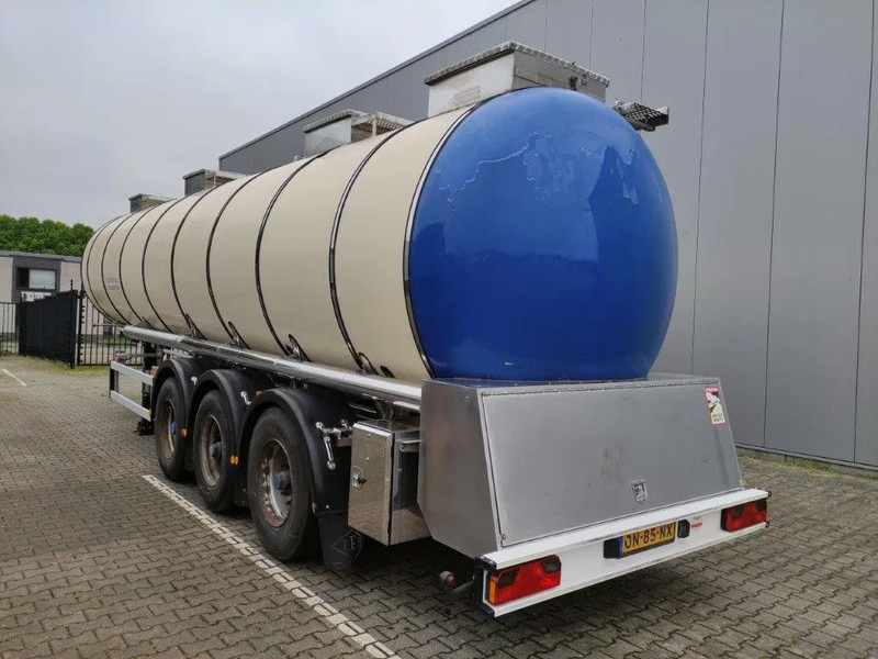Feldbinder 33500 liter 3 kamer tankoplegger met Unibloc electric pomp - Полуприколка цистерна: слика 2 Feldbinder 33500 liter 3 kamer tankoplegger met Unibloc electric pomp - Полуприколка цистерна: слика 2