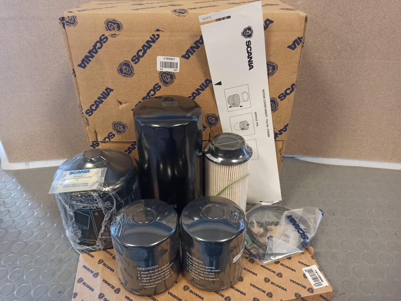 SCANIA MAINTENANCE KIT - 2189421 - Комплет за поправка на моторот за Камион: слика 1 SCANIA MAINTENANCE KIT - 2189421 - Комплет за поправка на моторот за Камион: слика 1