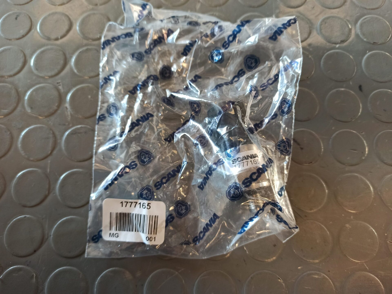 SCANIA PRESSURE SENSOR 1777165 - Сензор за Камион: слика 1 SCANIA PRESSURE SENSOR 1777165 - Сензор за Камион: слика 1