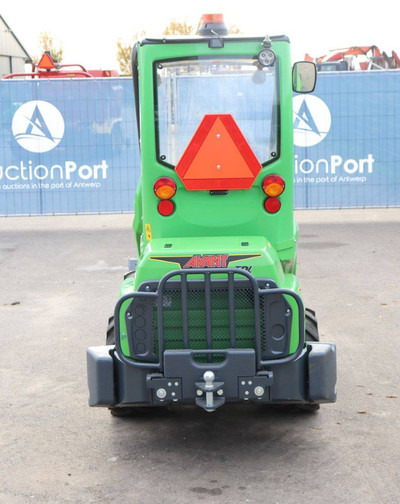 Avant E 527 TDL - Натоварувач на тркала: слика 5 Avant E 527 TDL - Натоварувач на тркала: слика 5