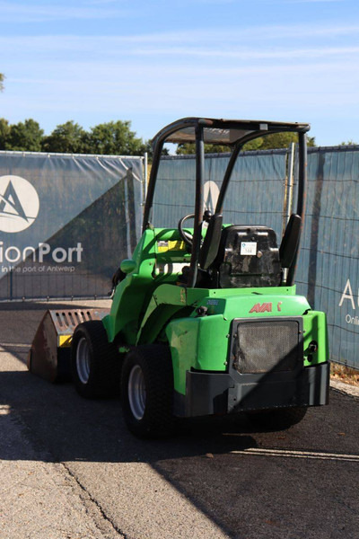 Avant M420 - Натоварувач на тркала: слика 4 Avant M420 - Натоварувач на тркала: слика 4