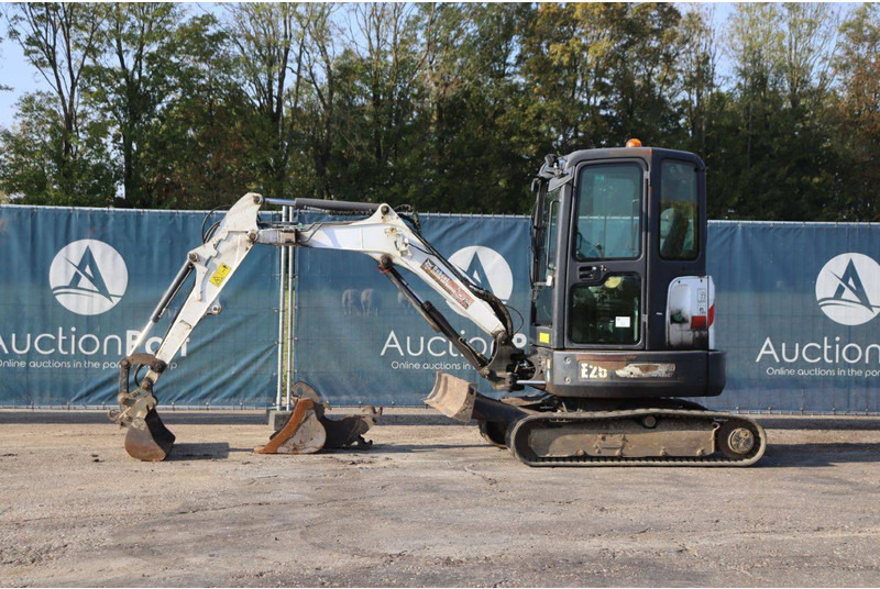 Bobcat E26 - Багер гасеничар: слика 1 Bobcat E26 - Багер гасеничар: слика 1