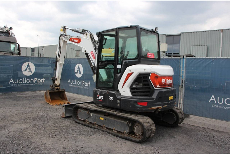Bobcat E60 - Багер гасеничар: слика 3 Bobcat E60 - Багер гасеничар: слика 3