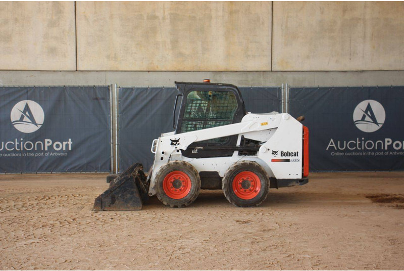 Bobcat S550 - Натоварувач на тркала: слика 2 Bobcat S550 - Натоварувач на тркала: слика 2