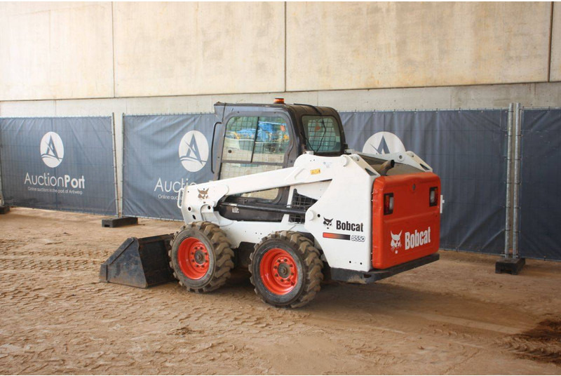 Bobcat S550 - Натоварувач на тркала: слика 3 Bobcat S550 - Натоварувач на тркала: слика 3