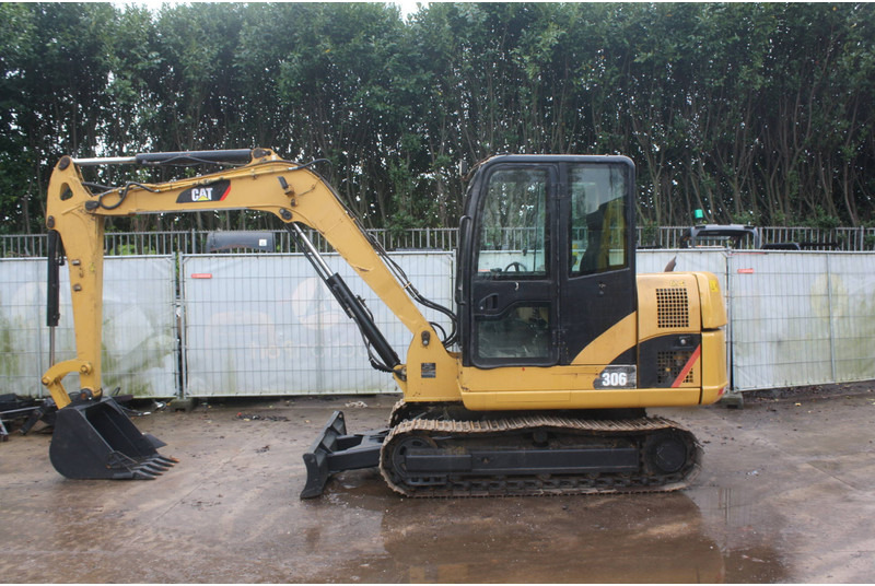 Caterpillar 306 - Багер гасеничар: слика 1 Caterpillar 306 - Багер гасеничар: слика 1